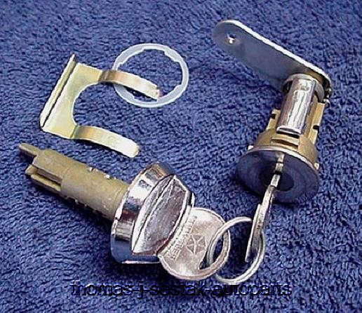 NOS Trunk Glove Box Locks With Pentastar Keys Mopar Barracuda 70 71 72